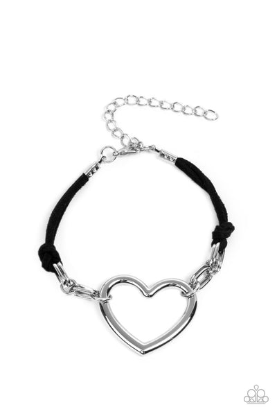 Fashionable Flirt - Black Complete Look