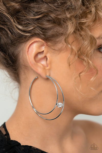 Theater HOOP - White